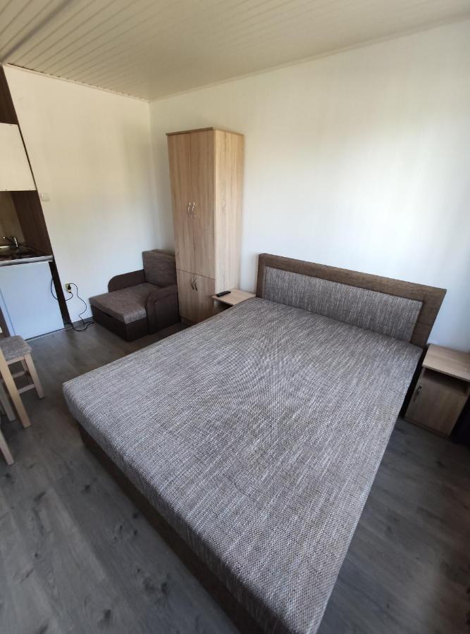 Ozone Apartman Siofok Ngoại thất bức ảnh